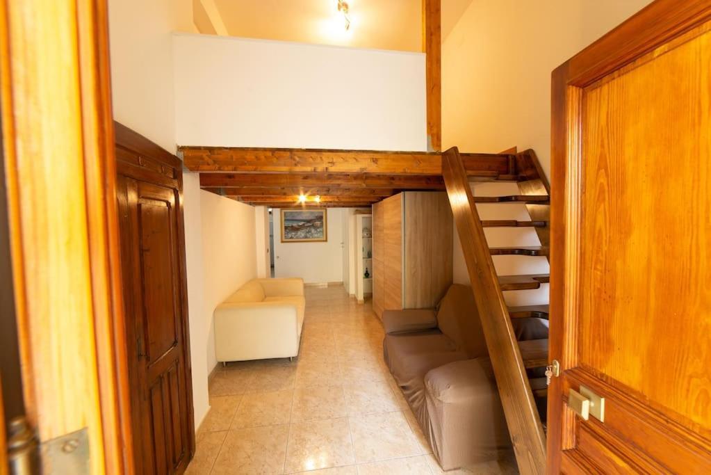 Вилла Casa Di Betty Кабрас Экстерьер фото
